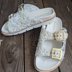 NWOT House of Harlow 1960 Sandals 8